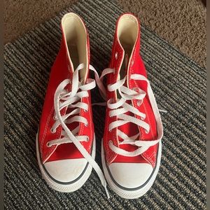 Red converse